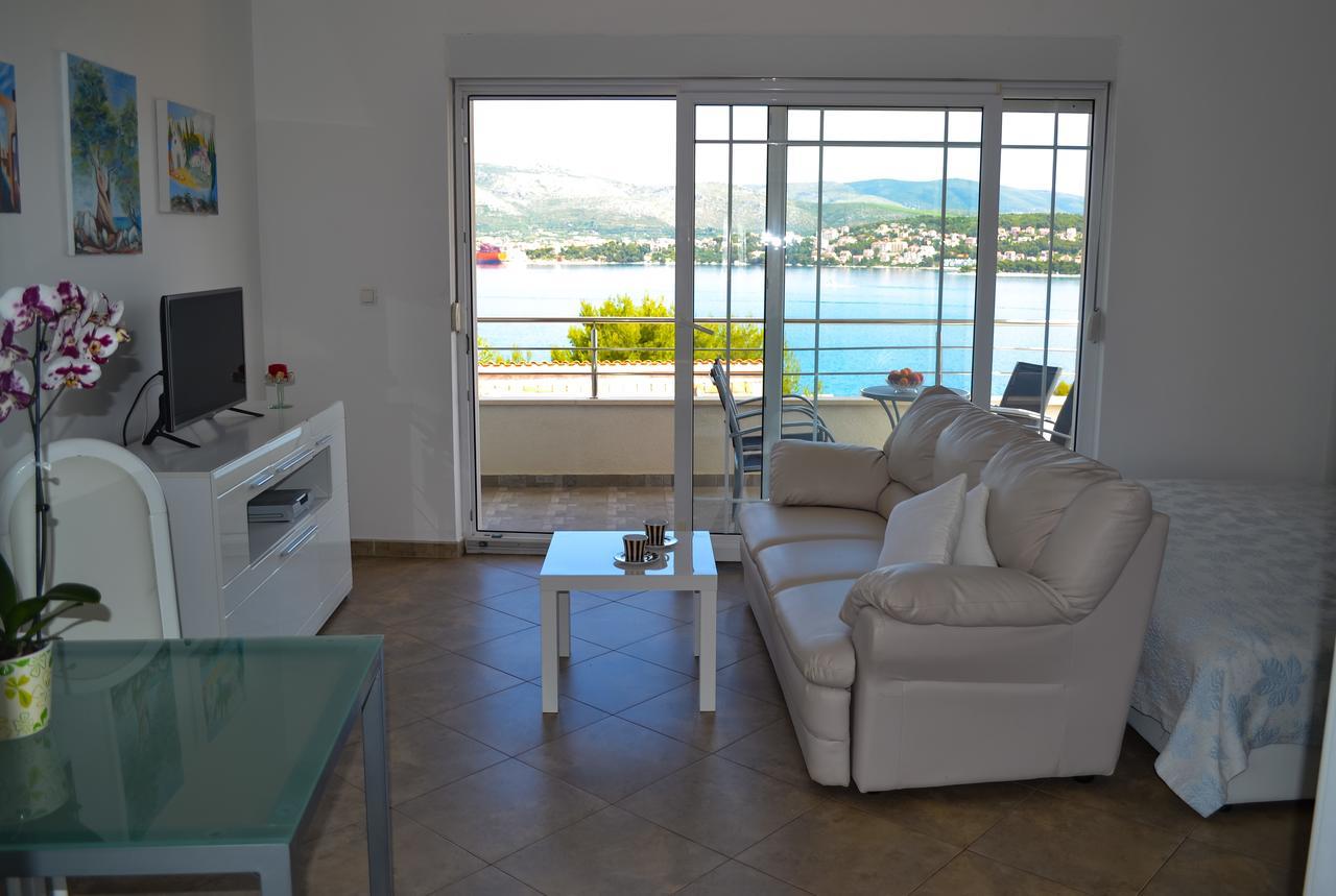 Apartments Oklopcic Трогир Экстерьер фото